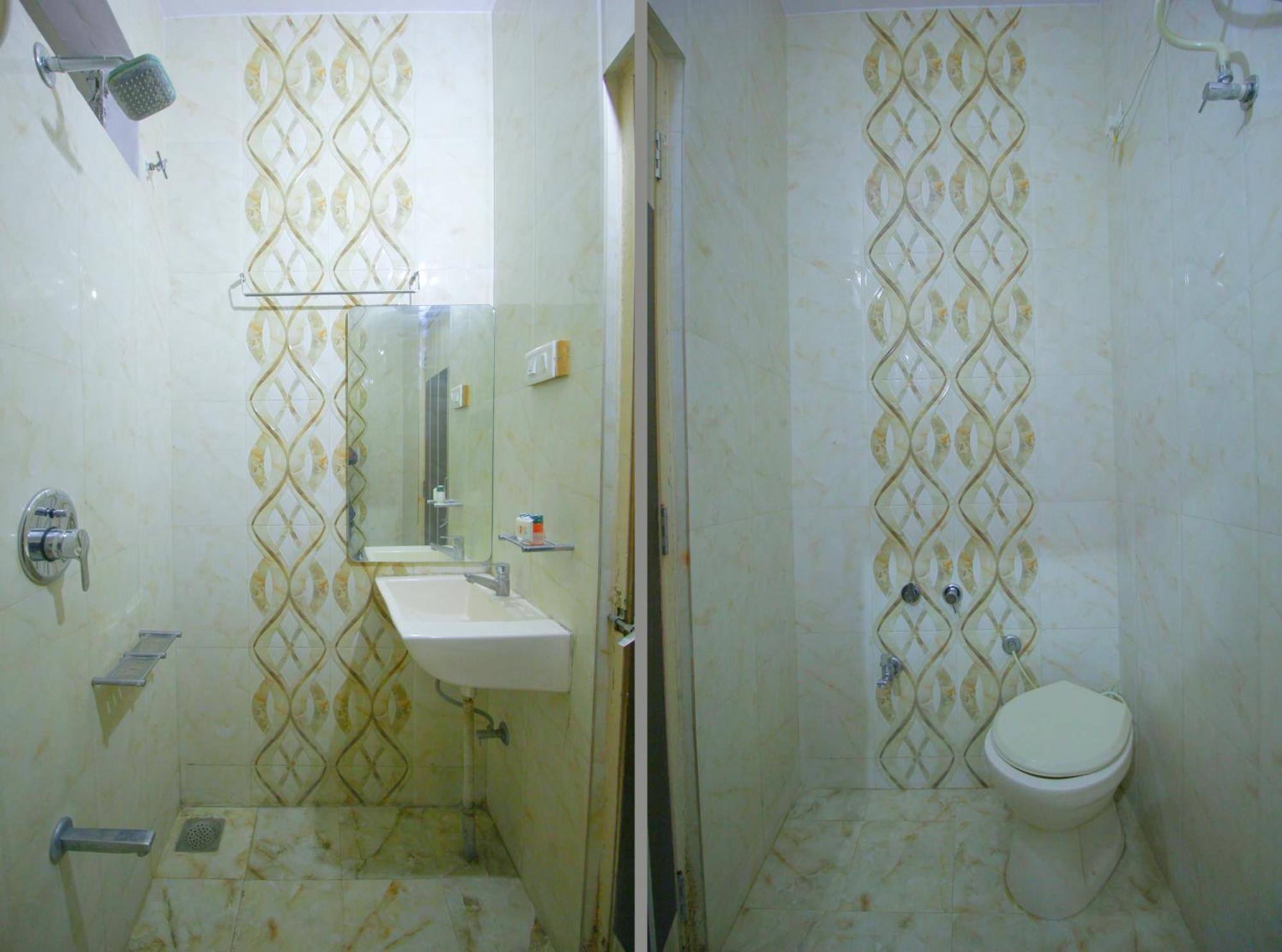 Hotel Upasana Rajkot Εξωτερικό φωτογραφία