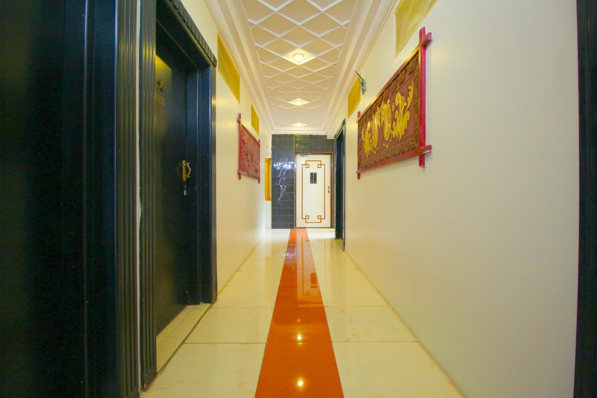 Hotel Upasana Rajkot Εξωτερικό φωτογραφία